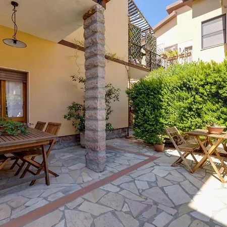 بيت للعطل Paolo E Francesca بوسا مارينا